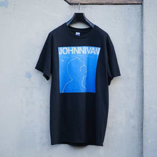 JOHNNIVAN 2022 (T-Shirts_BLACK)
